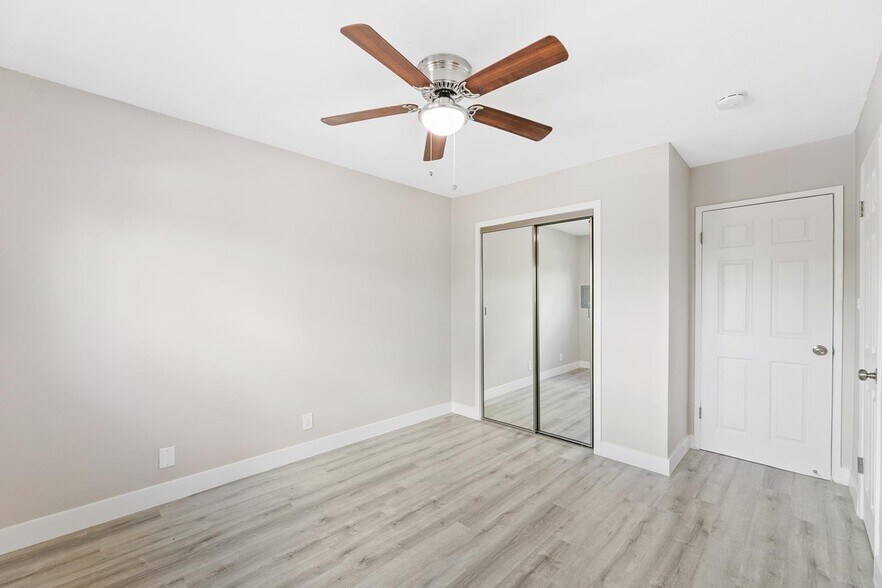 More Photos Of 1495 Peterson Ave, Long Beach Apartments For Sale