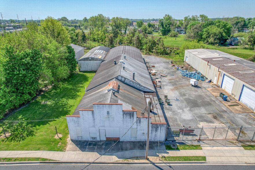 More Photos Of 12 Lincoln St, Dover Warehouse For Sale