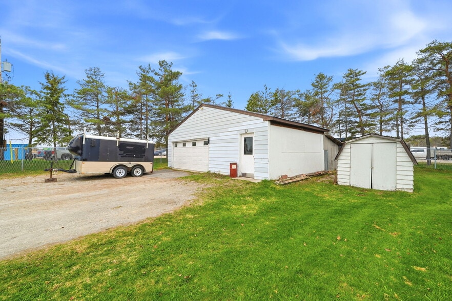 More Photos Of 4142 Stewarts Ln, Severn Flex For Sale