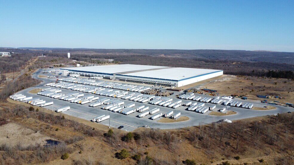 More Photos Of 50 Rausch Creek Rd, Tremont Distribution For Lease