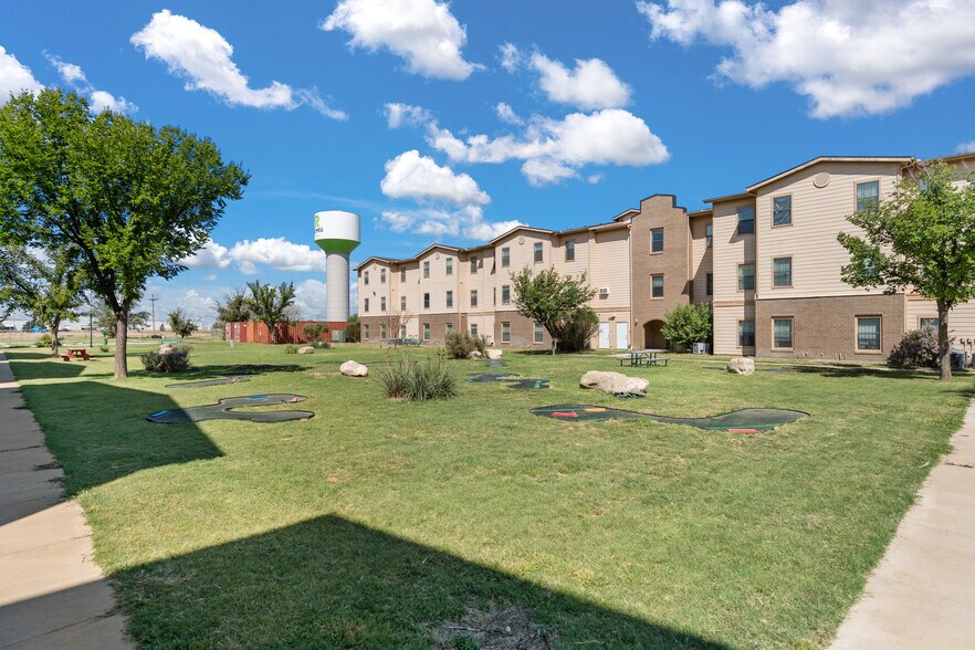 More Photos Of 1500 S Avenue K, Portales Multifamily For Sale