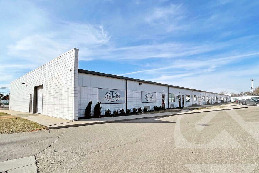 Primary Photo Of 1195-1197 Rochester Rd, Troy Warehouse For Lease