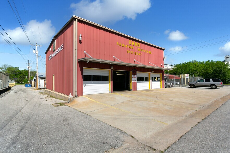 More Photos Of 101 Moulton St W, Decatur Flex For Sale