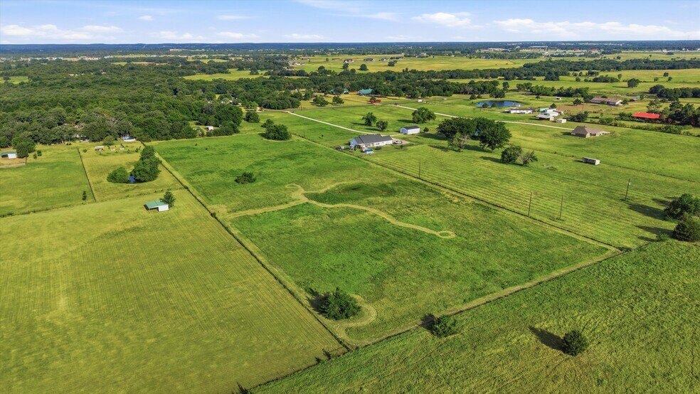 More Photos Of 1614 W Line Rd, Whitesboro Land For Sale