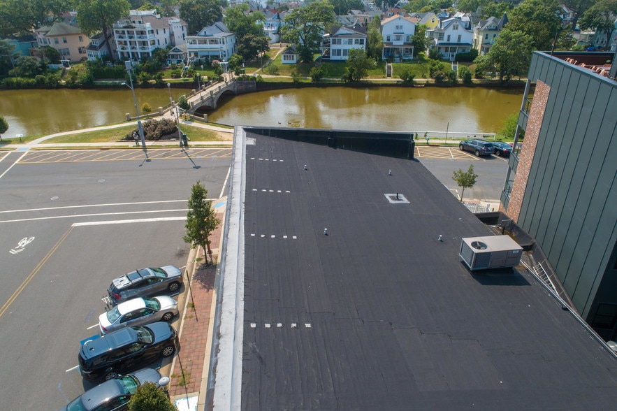 More Photos Of 601 Lake Ave, Asbury Park Office Residential For Lease