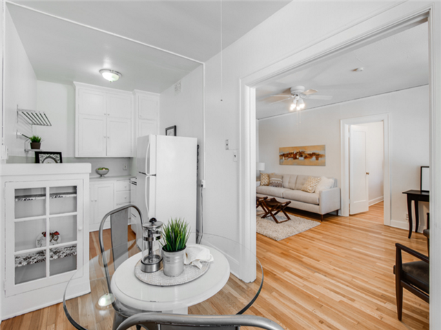 More Photos Of 911 SW 21st Ave, Portland Apartments For Sale