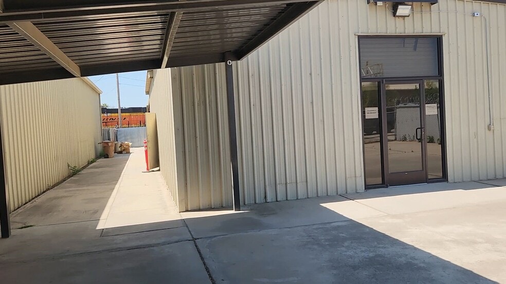 More Photos Of 1125 Sumner St, Bakersfield Manufacturing For Sale