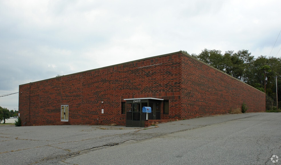 Primary Photo Of 2407 Schirra Pl, High Point Warehouse For Lease