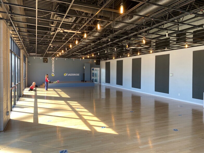 More Photos Of 1520 W 9000 S, West Jordan Unknown For Lease