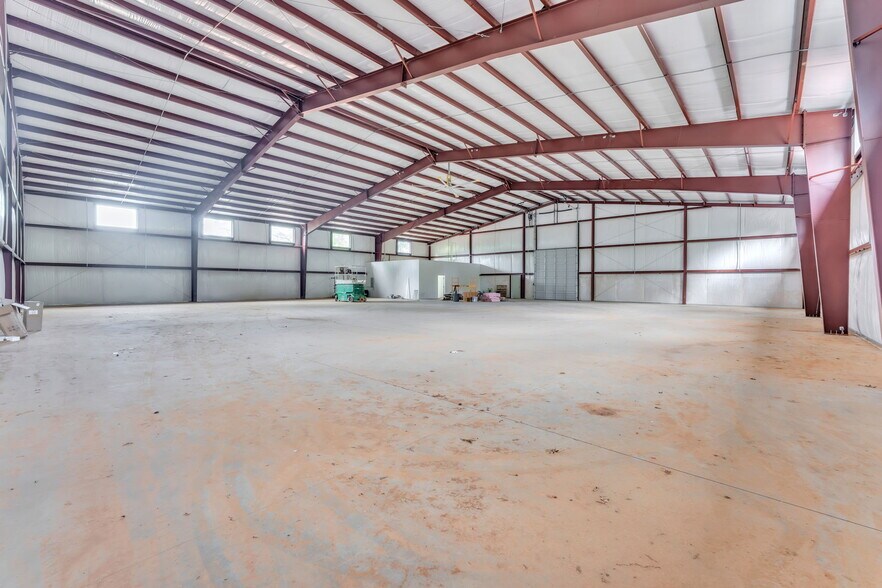 More Photos Of 839 Fairview Rd, Simpsonville Industrial For Sale