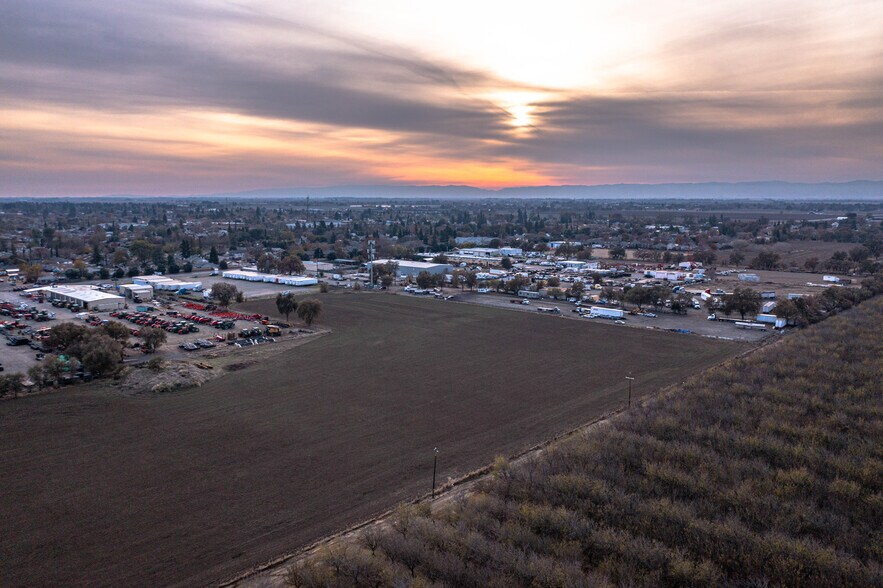 More Photos Of 38700 Kentucky Ave, Woodland Land For Sale