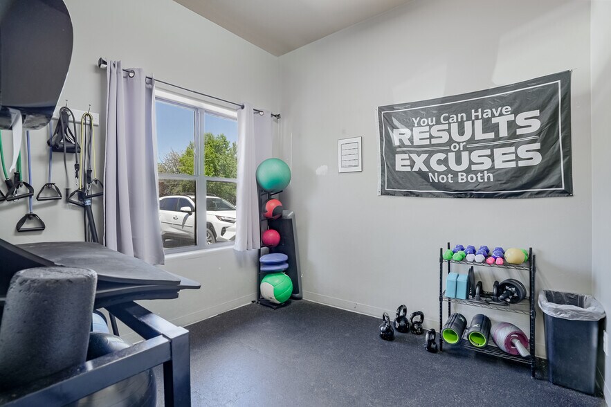 More Photos Of 301 Whipple St, Prescott Office For Lease