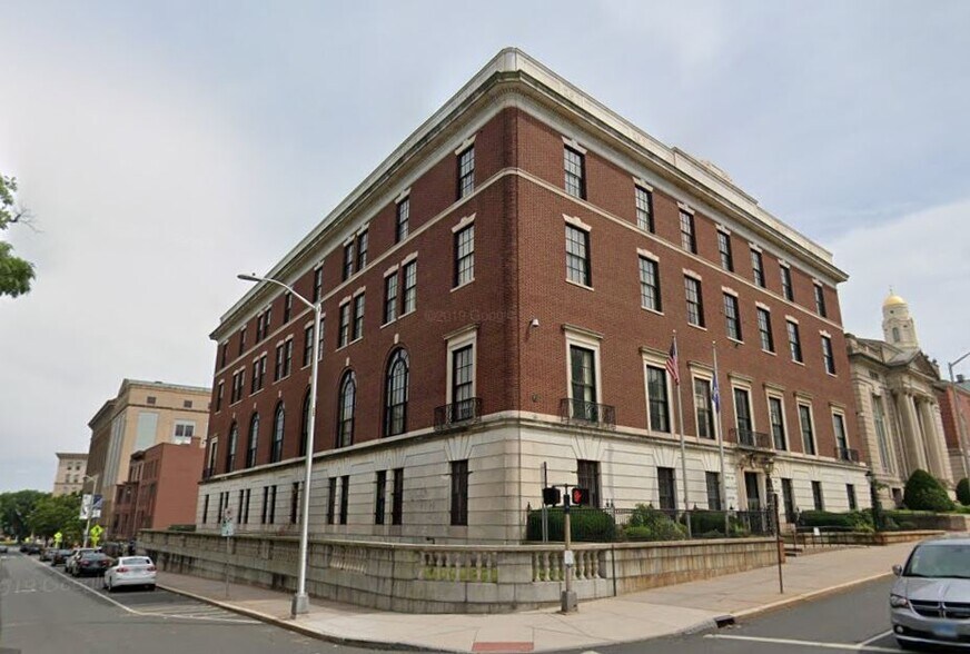 More Photos Of 30 Trinity St, Hartford Office For Sale