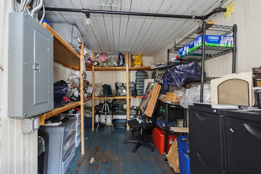 More Photos Of 907-911 South St, Peekskill Storefront Retail Office For Sale