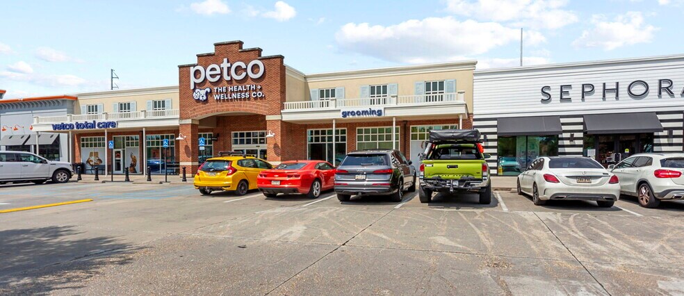 More Photos Of 3535-3555 Perkins Rd, Baton Rouge Unknown For Lease