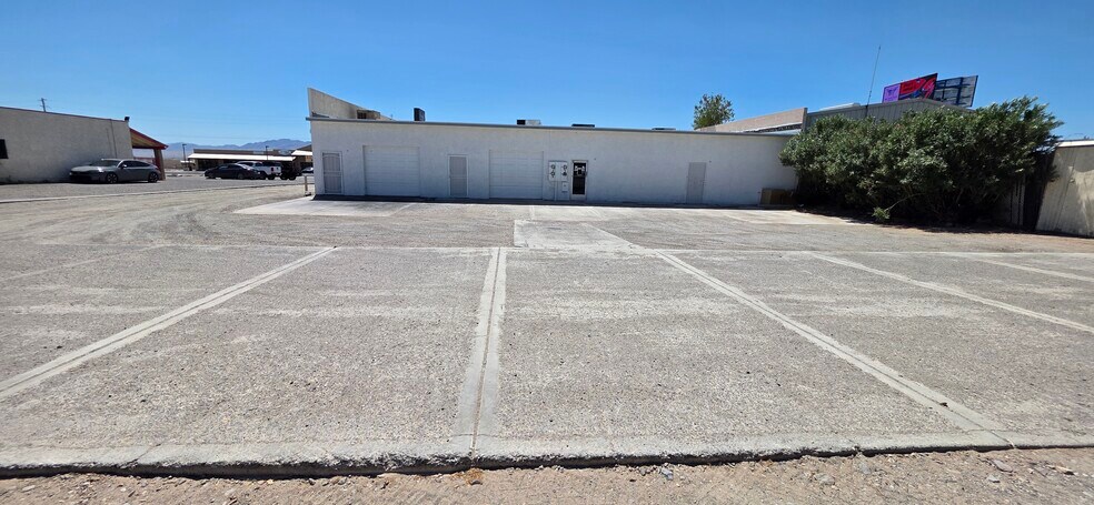 Primary Photo Of 4350 Highway 95, Fort Mohave Flex For Lease