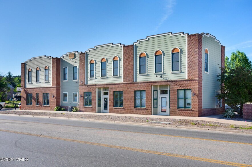 More Photos Of 105 Capitol St, Eagle Storefront Retail Residential For Lease