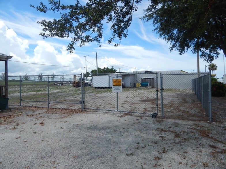 More Photos Of 3151 N US Highway 1, Fort Pierce Auto Dealership For Sale