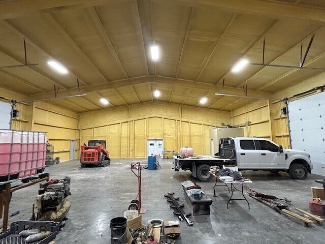 More Photos Of 2307 Stafford Blvd, Pecos Industrial For Lease