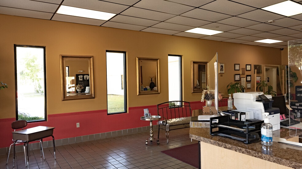 More Photos Of 8190 Pensacola Blvd, Pensacola Specialty For Sale