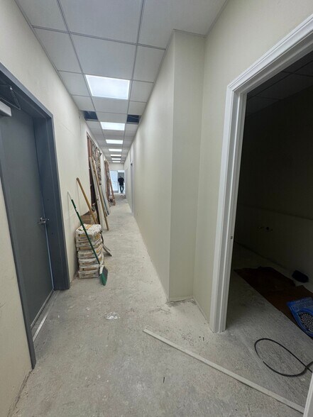 More Photos Of 1816 Pacific Coast Hwy, Lomita Office For Sale
