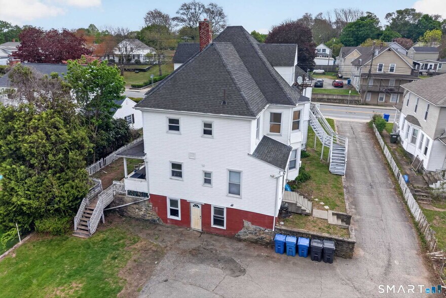 More Photos Of 140 N Main St, Griswold Apartments For Sale