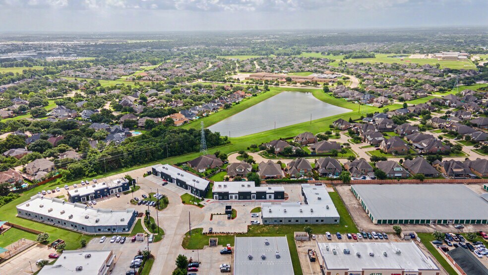 More Photos Of 26605 Cook Field Rd, Katy Loft Creative Space For Lease