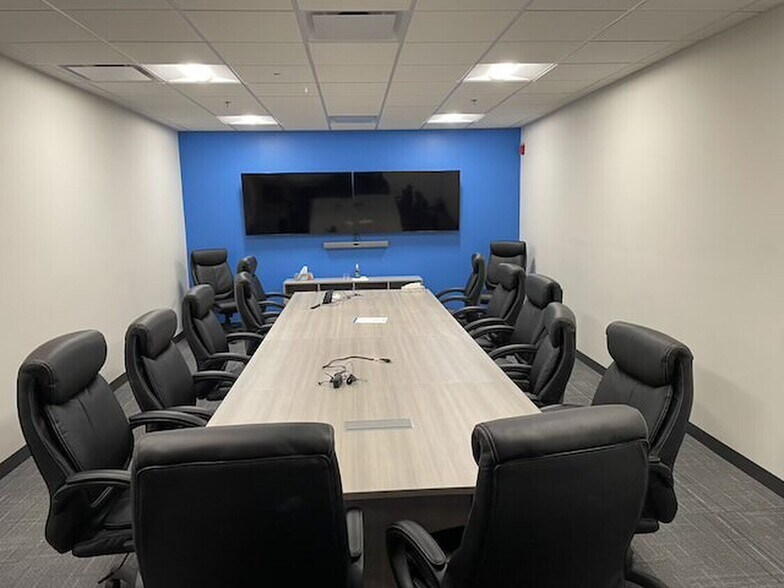 More Photos Of 300 Ballardvale St, Wilmington Office For Lease