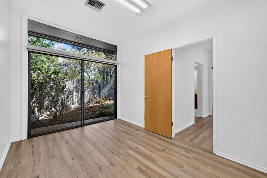 More Photos Of 7 Page St, Cotati Medical For Sale