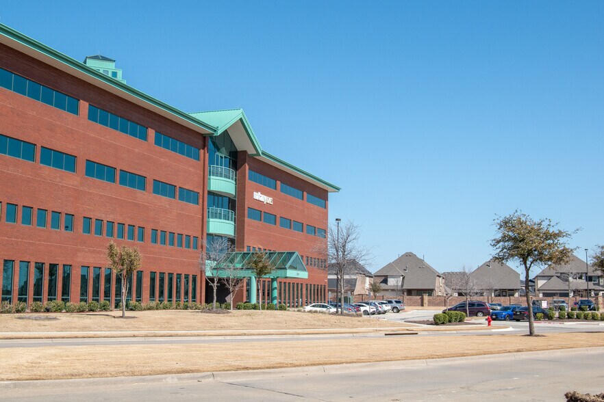 More Photos Of 1801 Wittington Pl, Farmers Branch Office For Lease