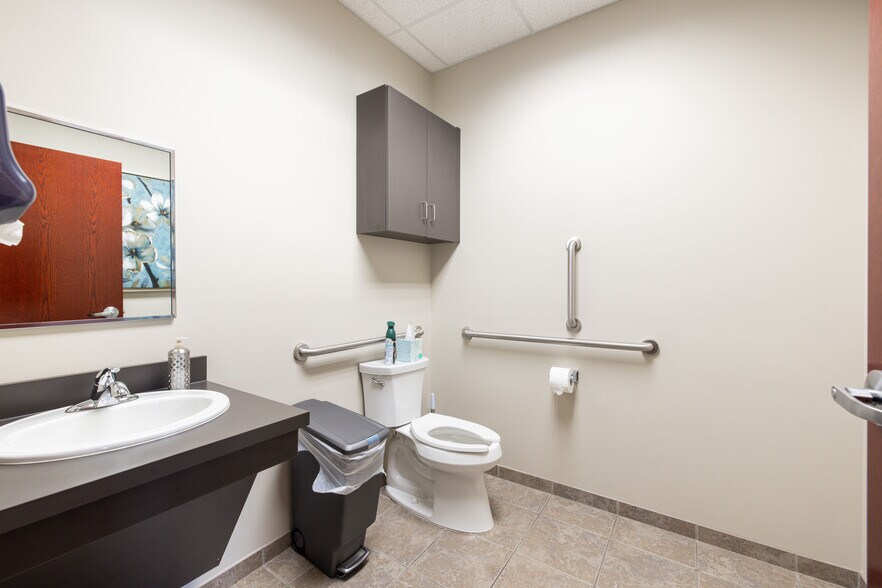 More Photos Of 2660 Olivet Church Rd, Paducah Office Residential For Sale