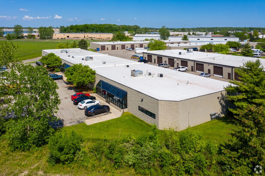 More Photos Of 42040 Koppernick Rd, Canton Warehouse For Lease