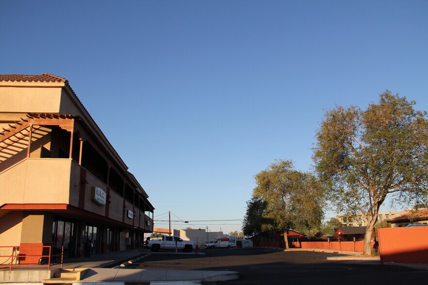 More Photos Of 2114 W Apache Trl, Apache Junction Storefront Retail Office For Lease