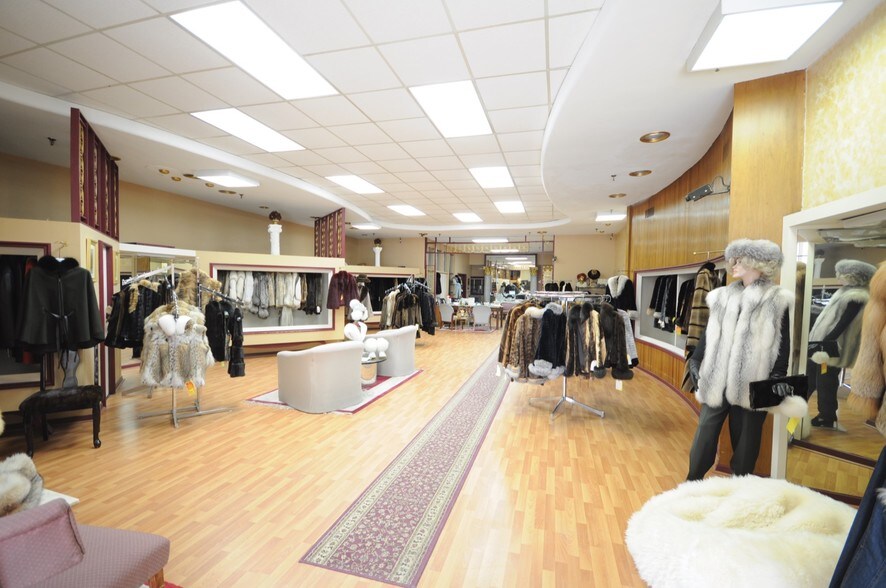 More Photos Of 117 W Main St, New Britain Storefront For Lease