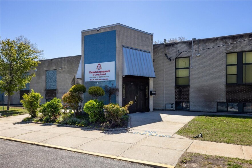 More Photos Of 330 Central Ave, Deer Park Religious Facility For Sale