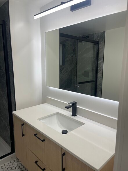 More Photos Of 19 Knoll Ln, Mill Valley Apartments For Sale
