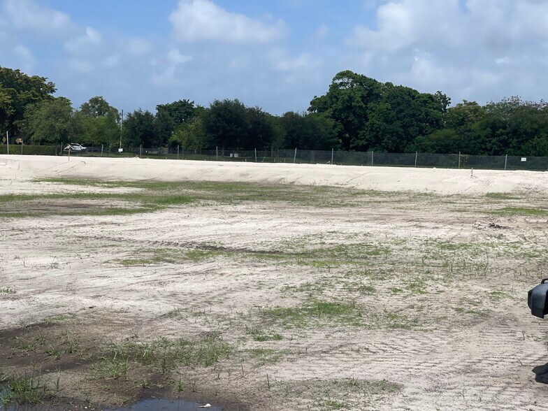 More Photos Of 1380 S Flamingo Rd, Davie Land For Sale