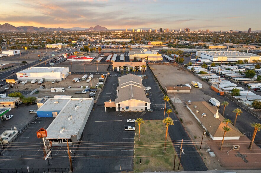 More Photos Of 4021 N 27th Ave, Phoenix Hotel For Sale