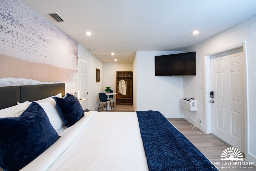 More Photos Of 505 SE 16th St, Fort Lauderdale Hotel For Sale