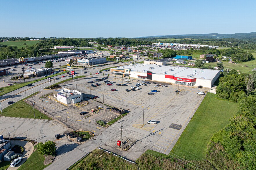 More Photos Of 100 Cross Roads Plz, Mount Pleasant Freestanding For Lease