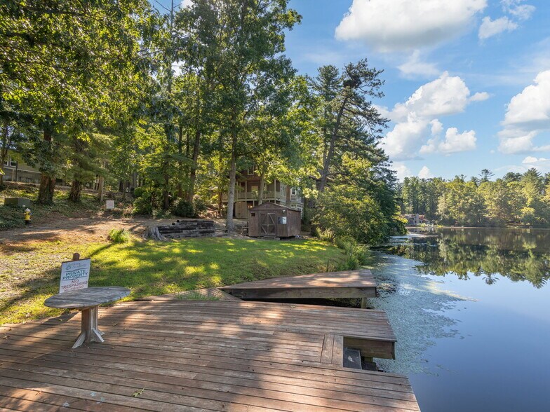 More Photos Of 447 Lily Pad Ln, Flat Rock Lodge Meeting Hall For Sale