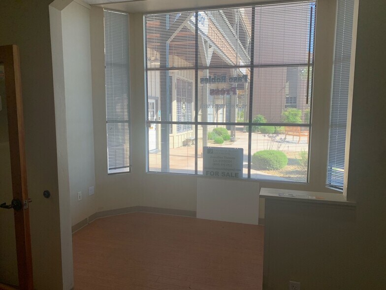 More Photos Of 935 Riverside Ave, Paso Robles Medical For Sale