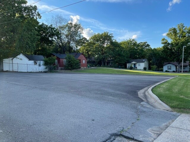 More Photos Of 5100 W 12th St, Little Rock Medical For Sale