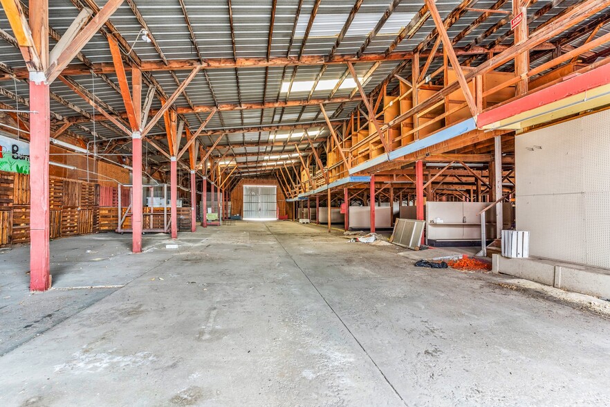 More Photos Of 1630 E Main St, Canon City General Retail For Sale