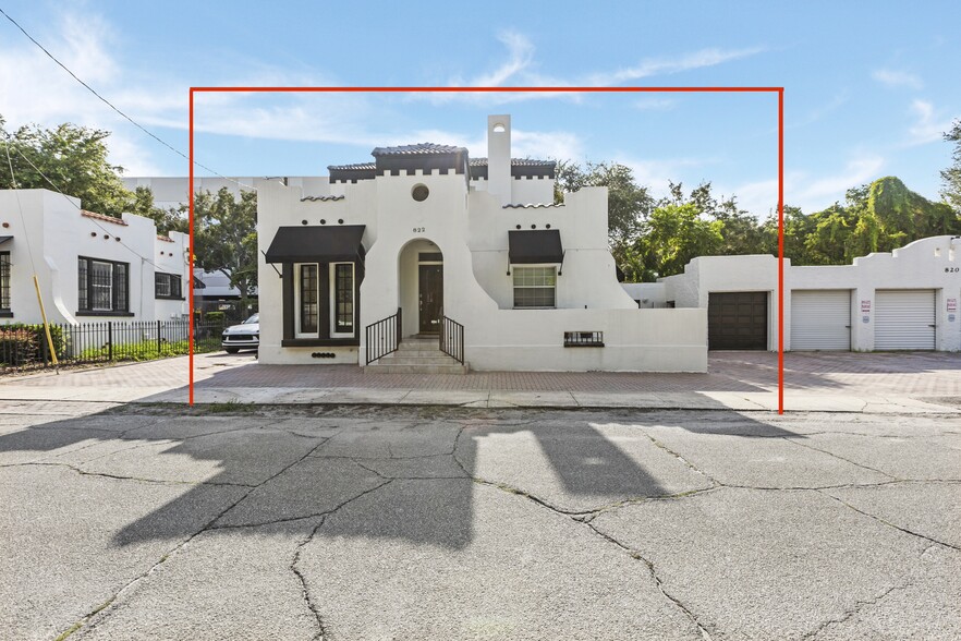 Primary Photo Of 822 Menendez Ct, Orlando Office Residential For Lease