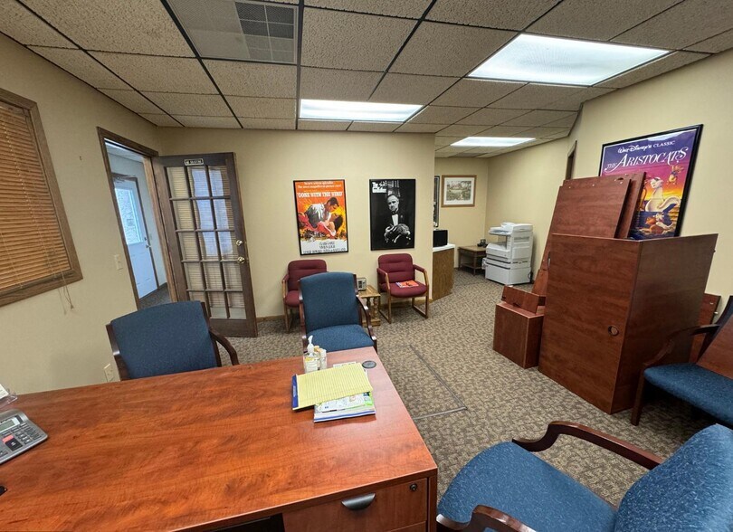 More Photos Of 221 S Union St, Mora Office For Sale