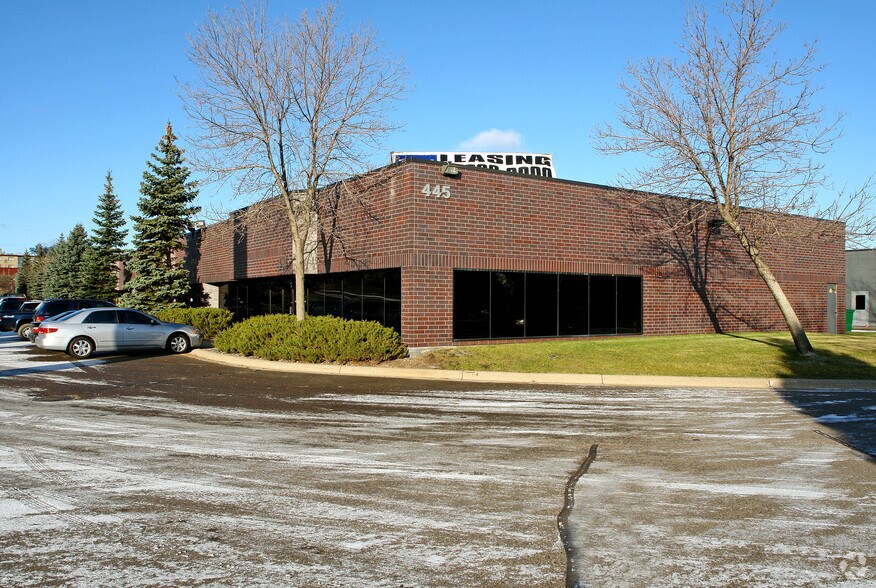 More Photos Of 425 Etna St, Saint Paul Light Manufacturing For Lease