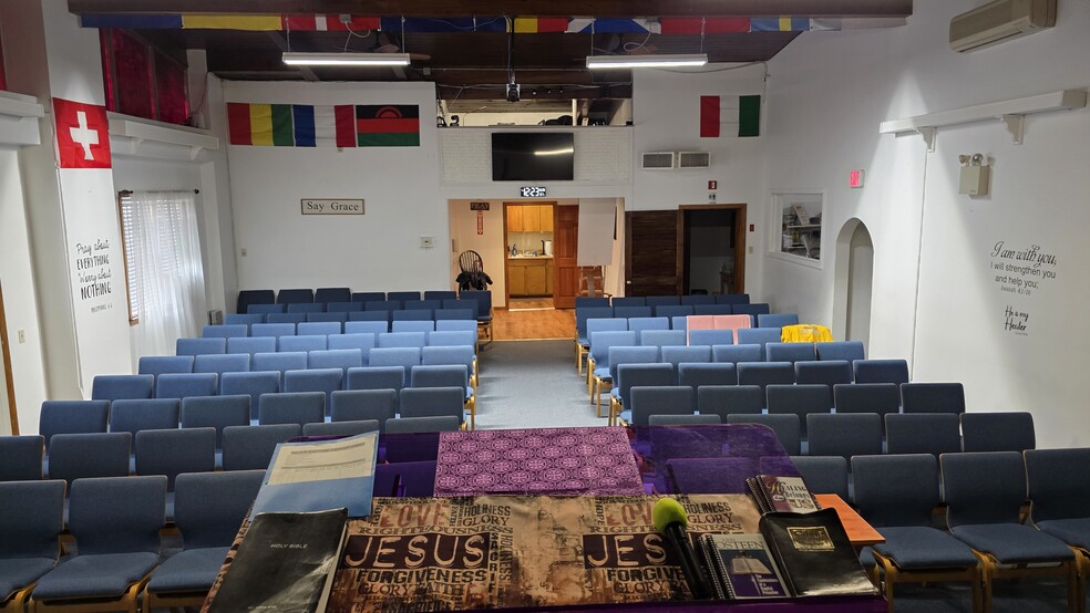 More Photos Of 178 Weir St, Taunton Religious Facility For Sale