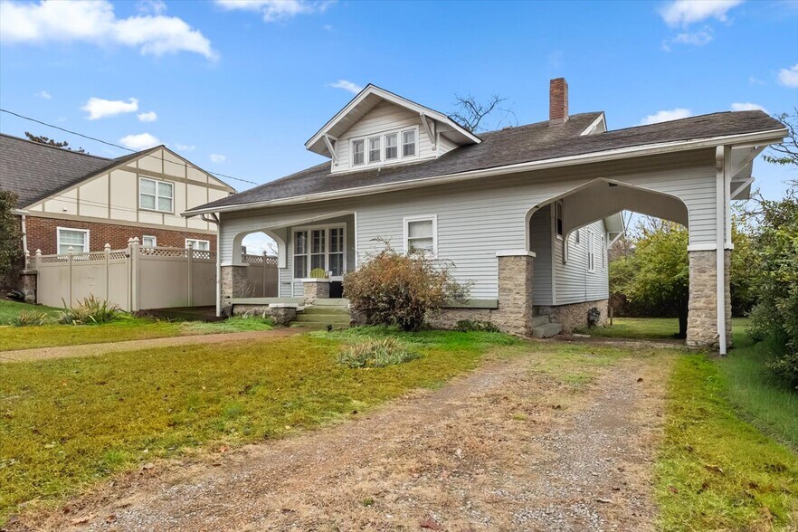 More Photos Of 2503 Sunset Pl, Nashville Apartments For Sale