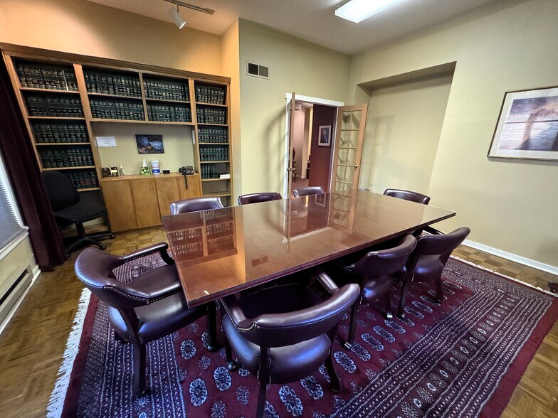 More Photos Of 1660-1664 Downing St, Denver Office For Sale